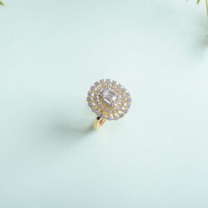 Luxury Diva Diamond Ring